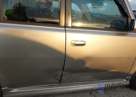 2004 Scion Xb из США, поврежденный, VIN JTLKT324440158403